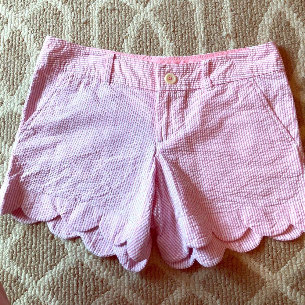Scalloped shorts 4